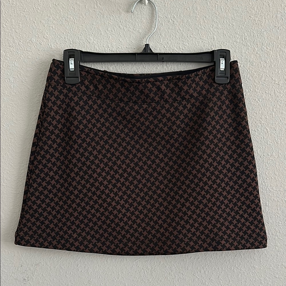 Athleta thick mini skirt with inside pockets size XSP